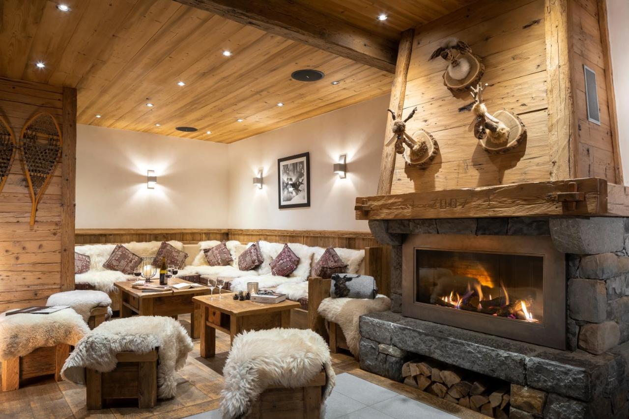 Logis La Croix-Saint-Maurice Hotel Le Grand-Bornand Bagian luar foto